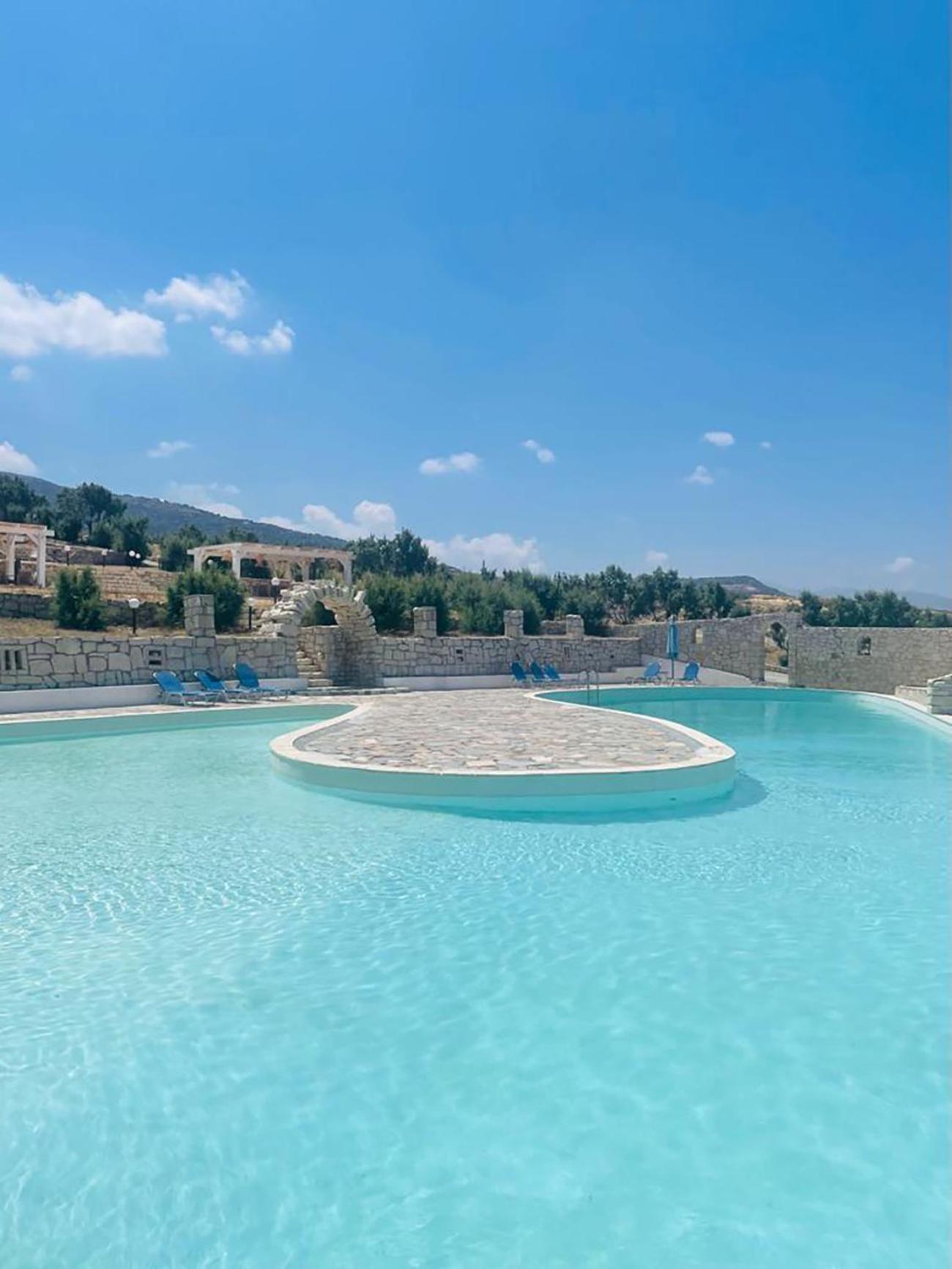 Lassion Golden Bay Sitia  Exterior photo