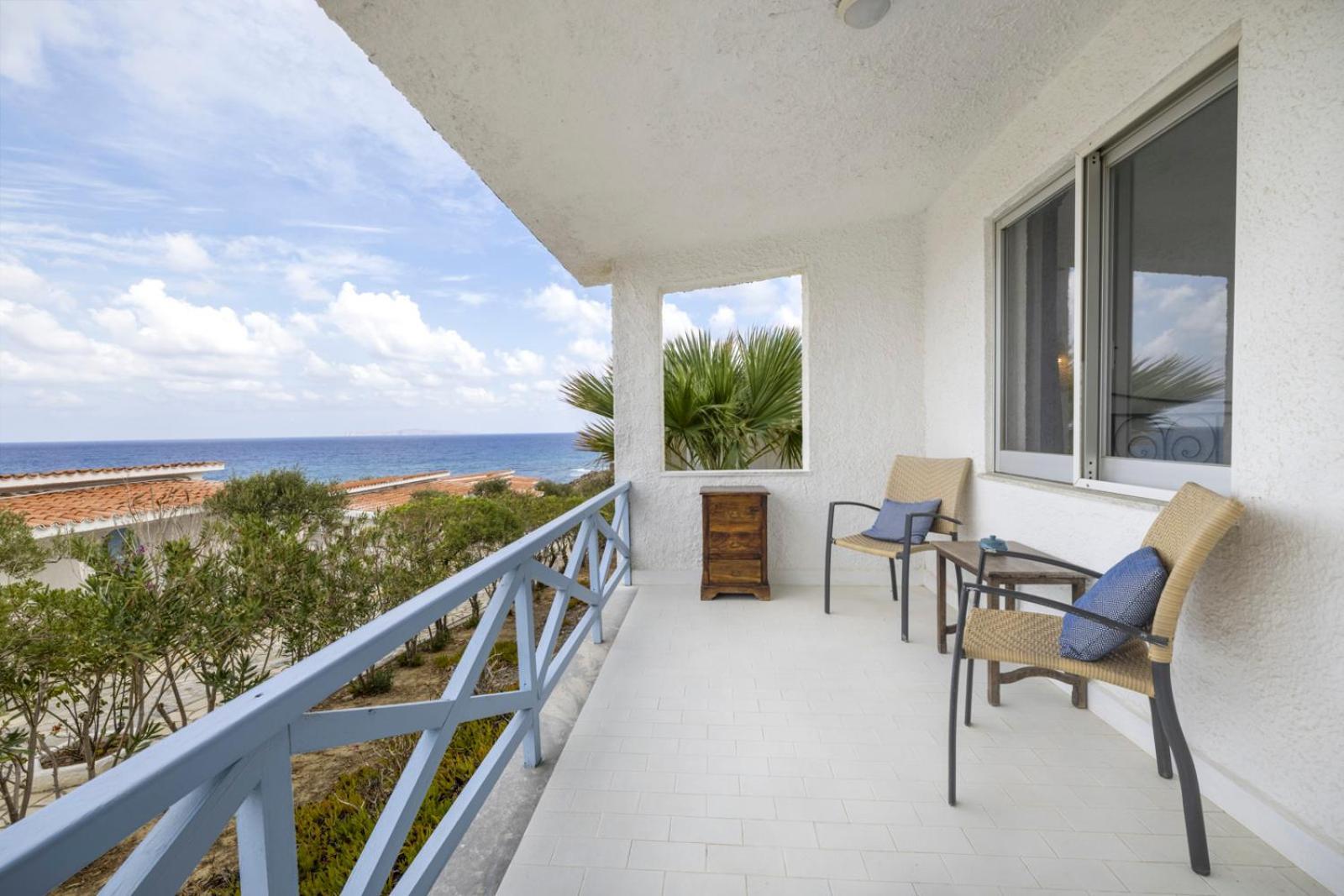 Lassion Golden Bay Sitia  Exterior photo