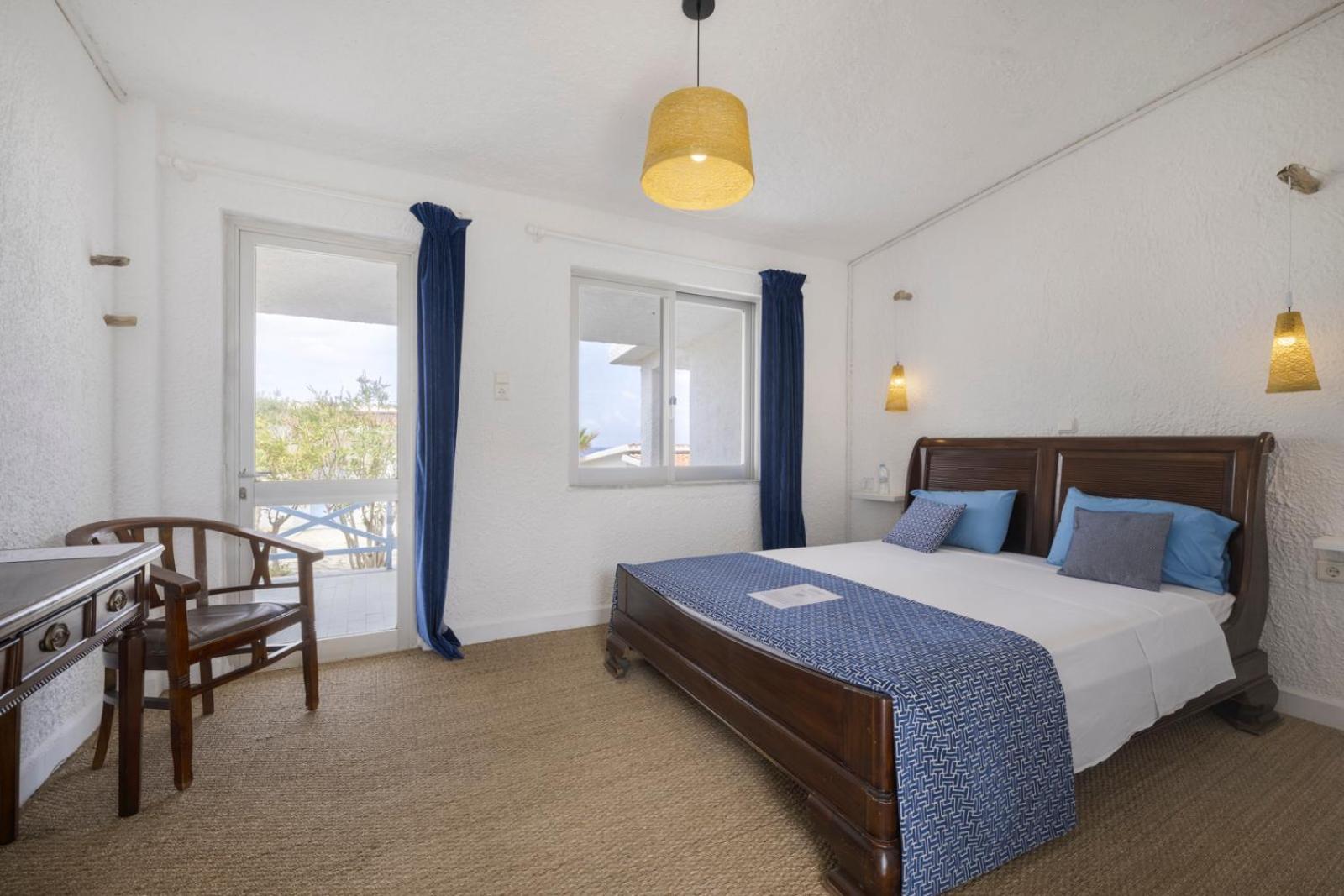 Lassion Golden Bay Sitia  Exterior photo